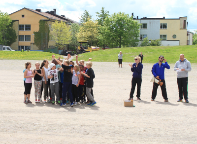 Finnstaskolans 4b vann Brospelen i sin årskurs.