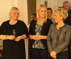 Silja Nederdal, psykolog, Camilla Stark, skolkurator och Magdalena Wold, familjebehandlare arbetar på Bryggan.