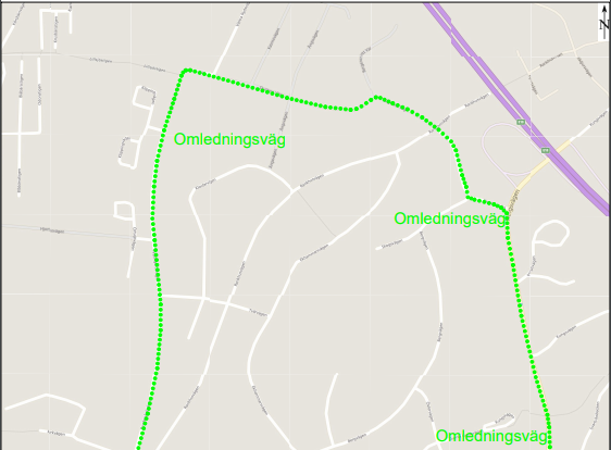 Den gröna prickade linjen visar omledningsvägen. (Illustration: Halleskogs)